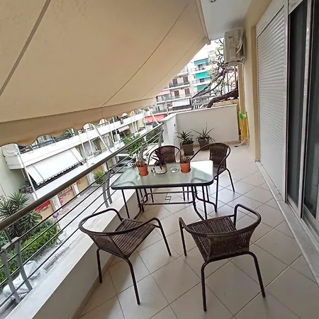 Lägenhet Nestor Chalkís